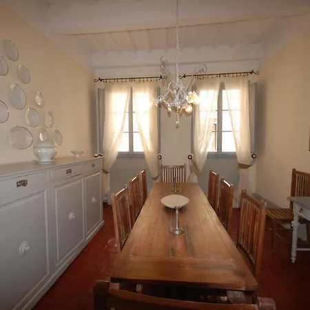 Casa Ermenegilda Daire *